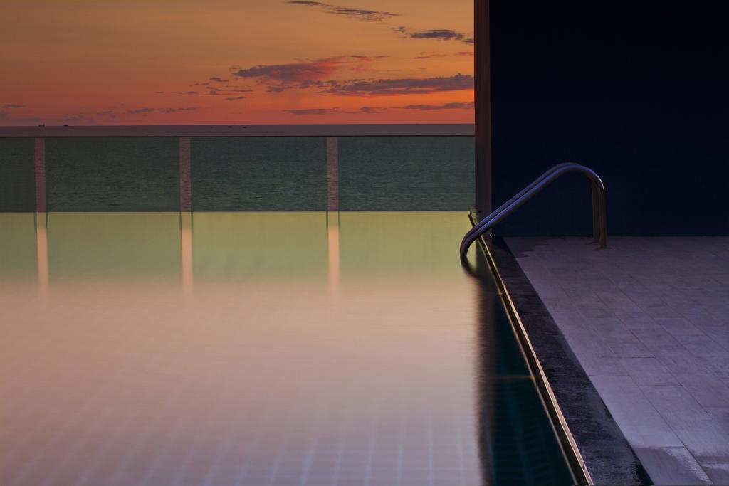 Acqua Apartments Jomtien Beach Exterior photo