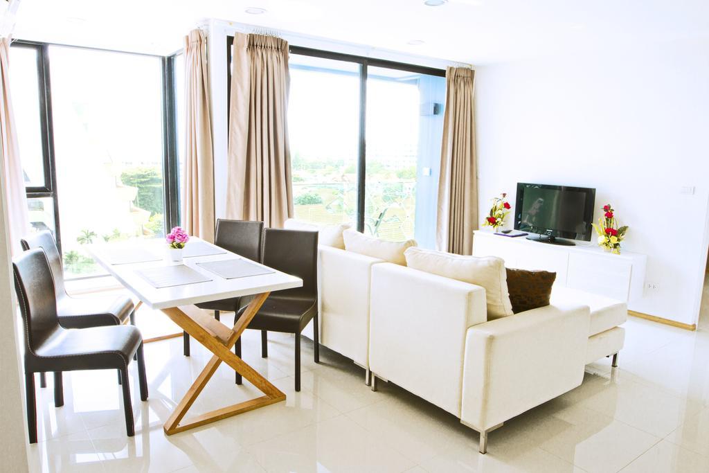 Acqua Apartments Jomtien Beach Room photo