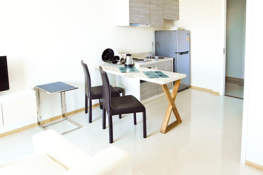 Acqua Apartments Jomtien Beach Room photo
